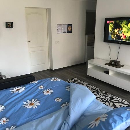 Fine Apartment Jelgava Eksteriør bilde