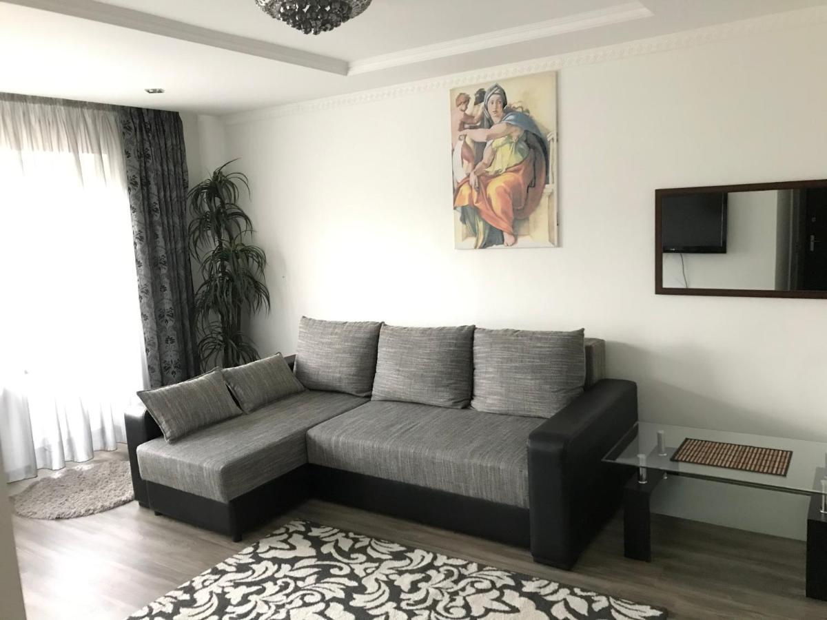 Fine Apartment Jelgava Eksteriør bilde