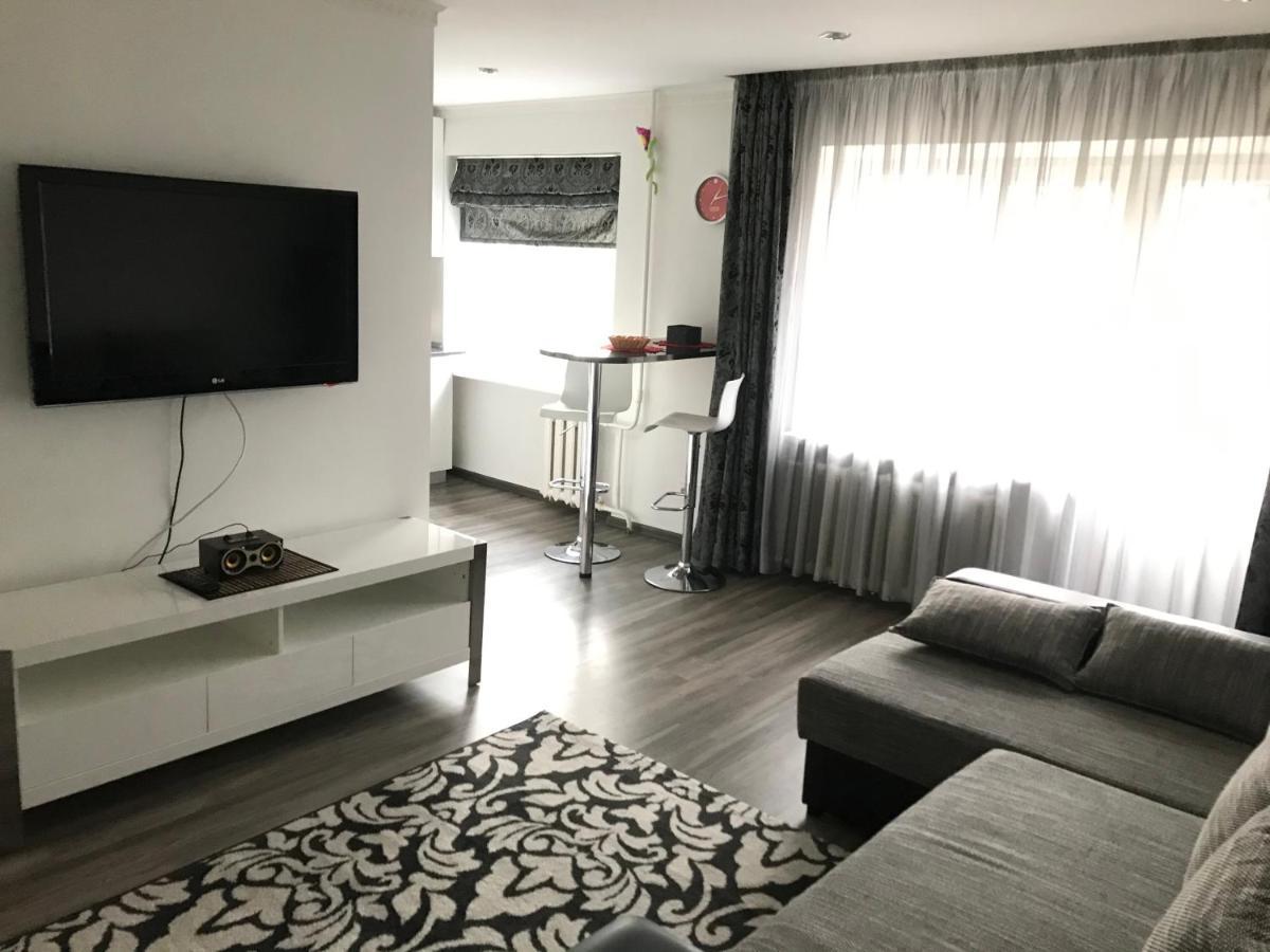 Fine Apartment Jelgava Eksteriør bilde